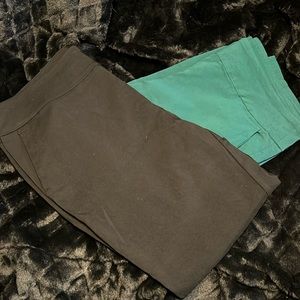 SET OF 2! Pioneer Woman ankle pants
